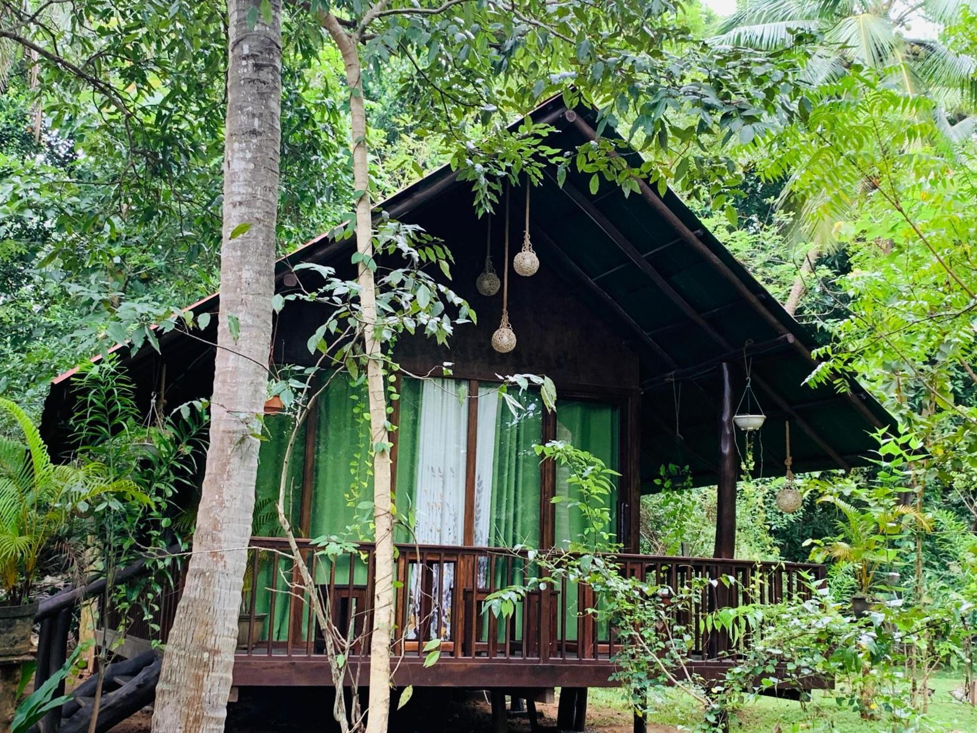 Nature World Udawalawe Bilik gambar