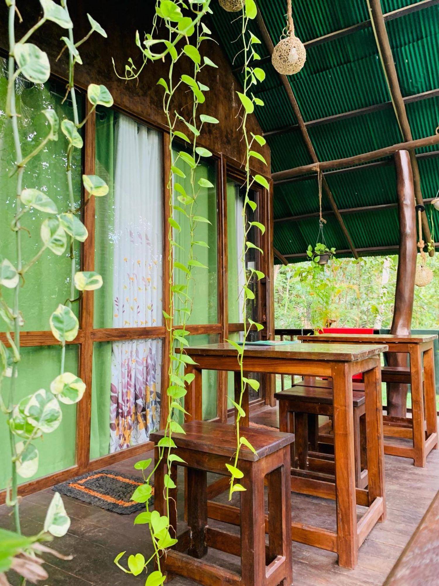 Nature World Udawalawe Luaran gambar